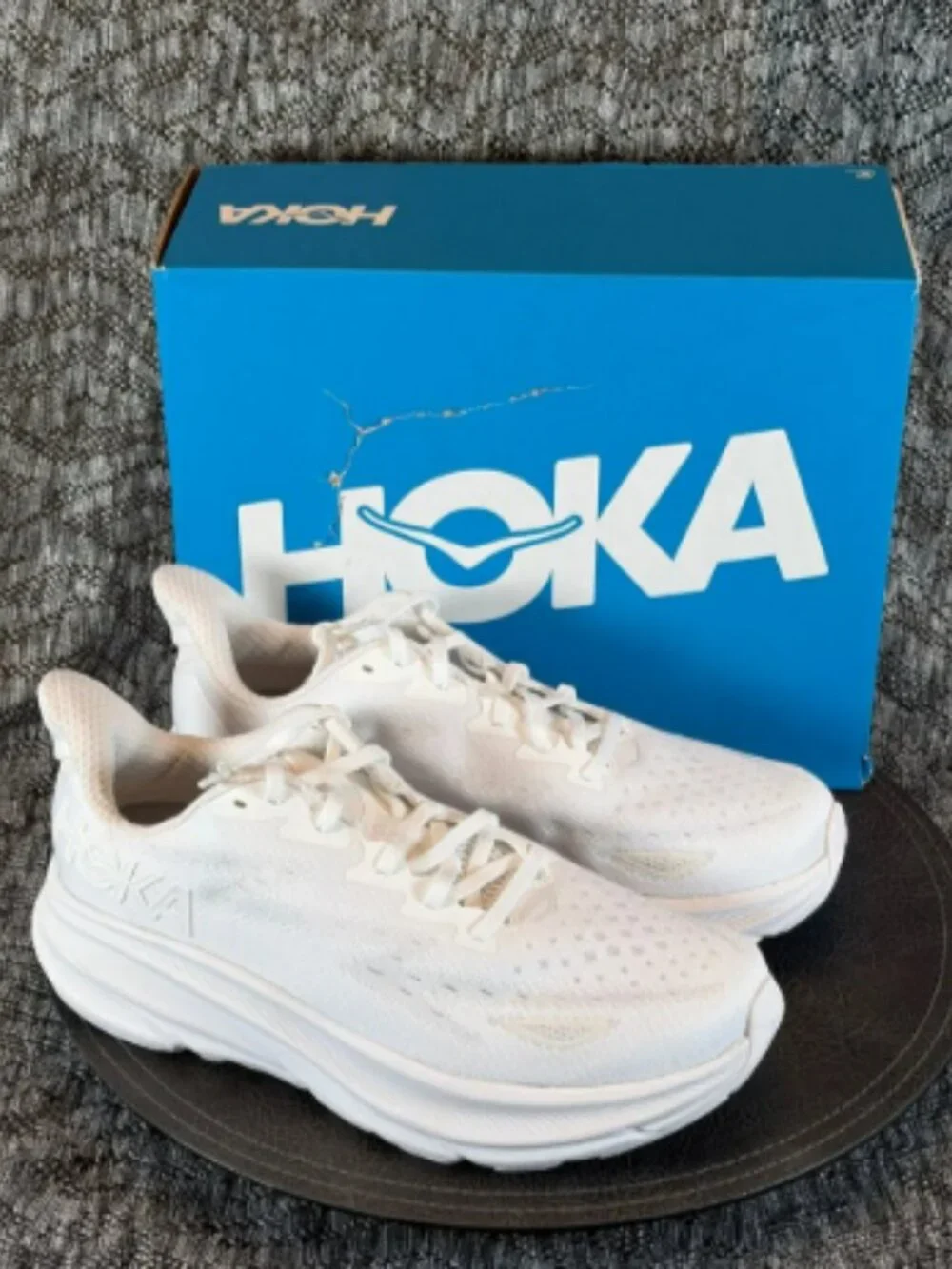 Hoka Clifton 9 running shoes